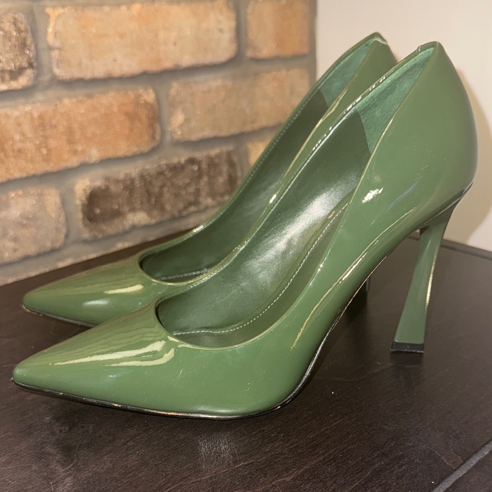Marc Fisher Olive Green Patent Heels